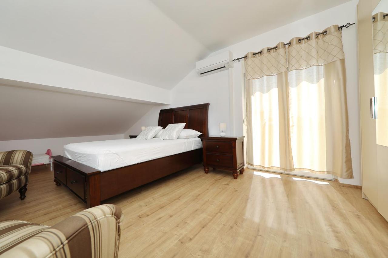 Apartments Anastazia ザダル エクステリア 写真