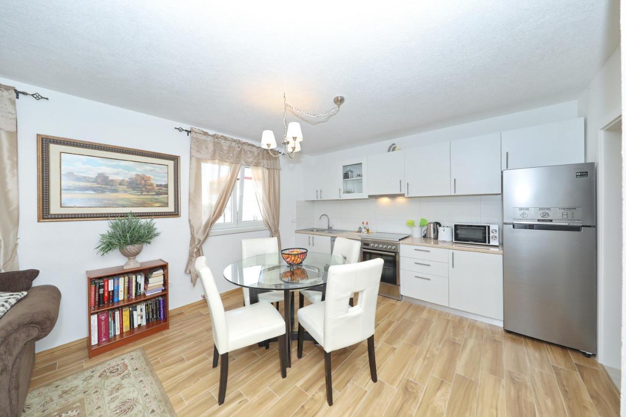 Apartments Anastazia ザダル エクステリア 写真