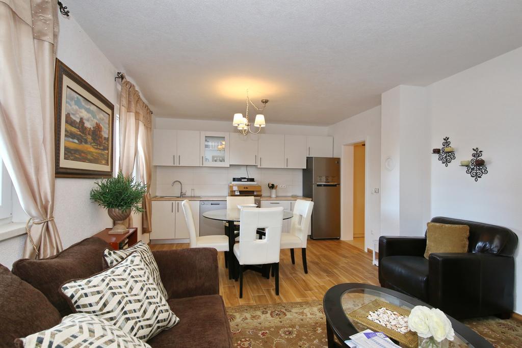 Apartments Anastazia ザダル エクステリア 写真